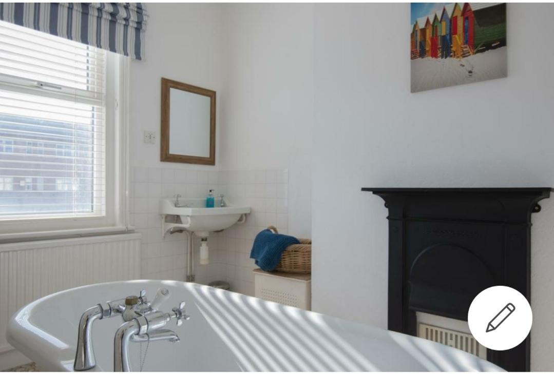 Bed and Breakfast Coastal Chic Bexhill-on-Sea Exteriér fotografie
